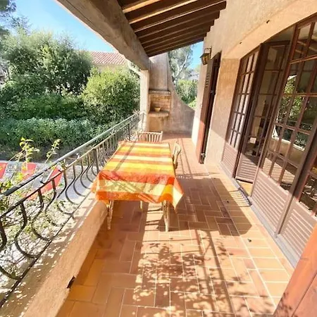 Croisette Piscine 8 Pax 4*
